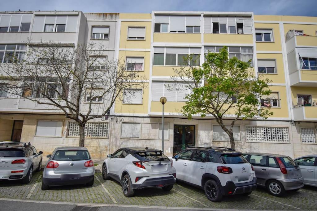 Cozy And Sunny Family Apartment Lisabona Exterior foto